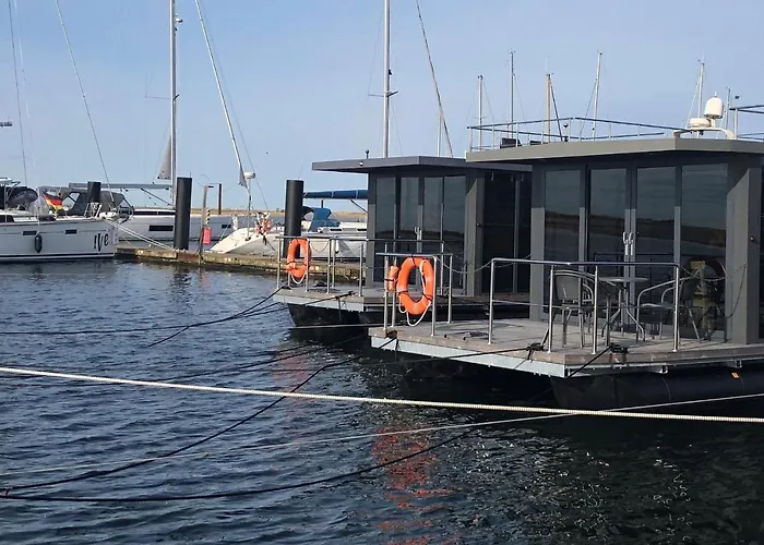 Hausboot Fjord Aquila Mit Dachterrasse In